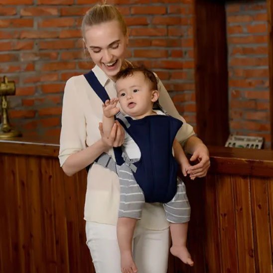 porte bebe vagabond bleu marine bebe et maman